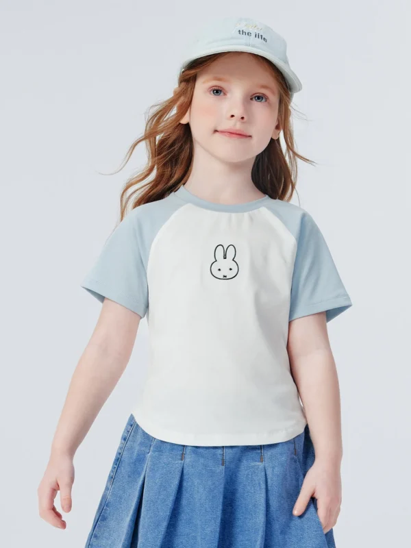 Bunny Graphic Raglan Sleeve Tee