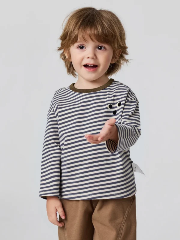 Playful 3D Ear Long Sleeve Tee
